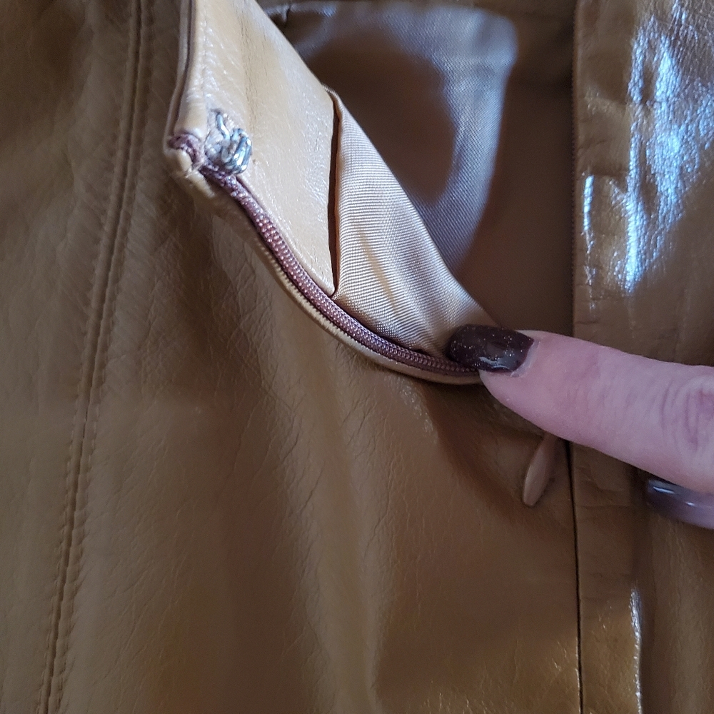 Loranzo Italy Leather Pencil Skirt - Picture 10 of 14